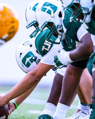 Charlotte 49ers Football Philadelphia